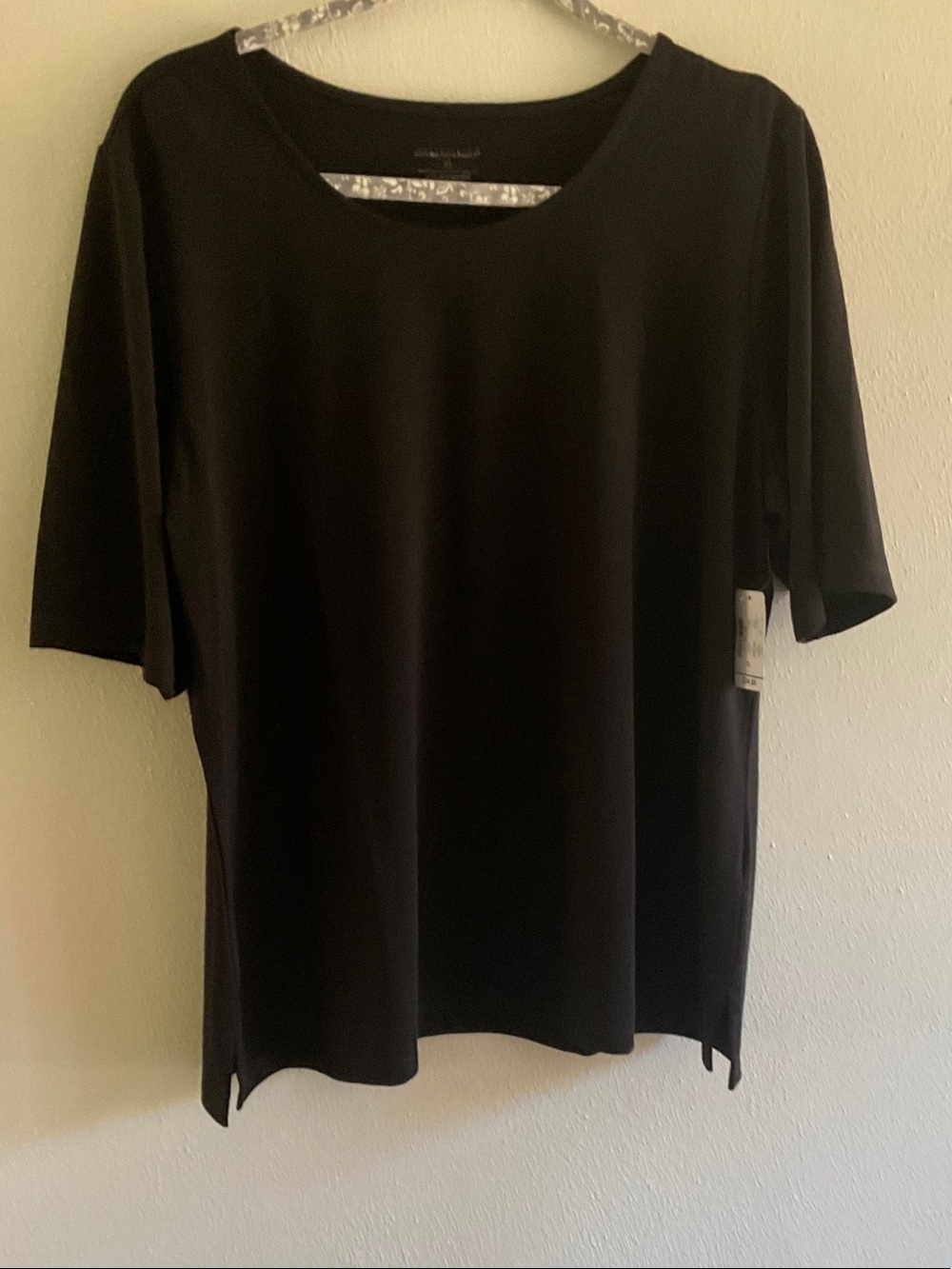 Christopher & Banks Black Short-Sleeve Crew Neck Top